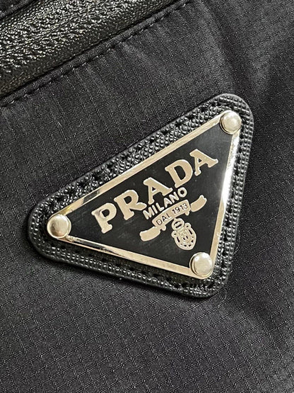 1068 | Prada