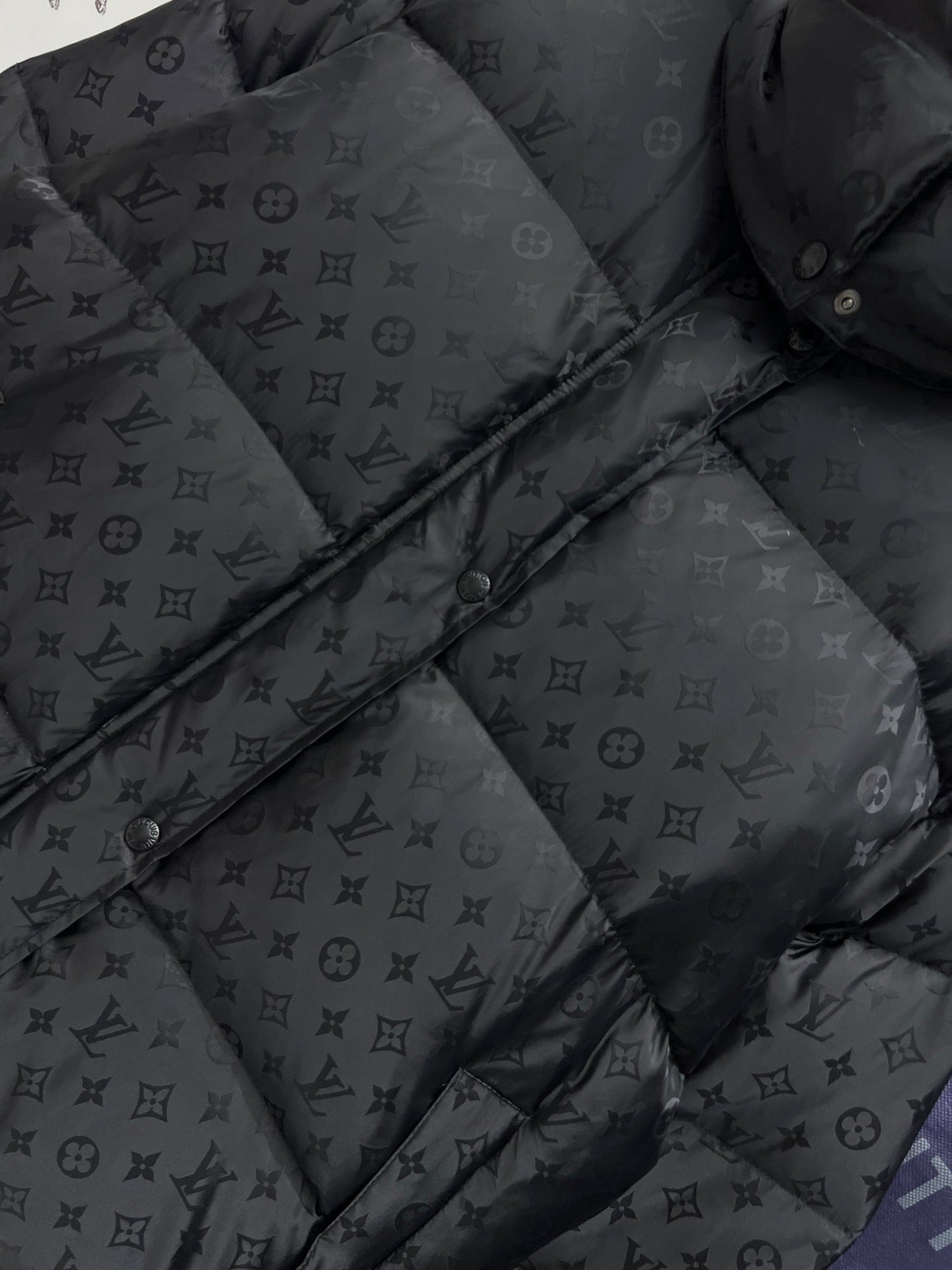 1133 | Louis Vuitton